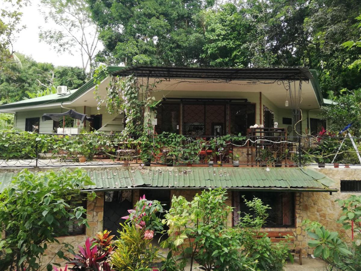 La Montanita Lodge Manuel Antonio Esterno foto